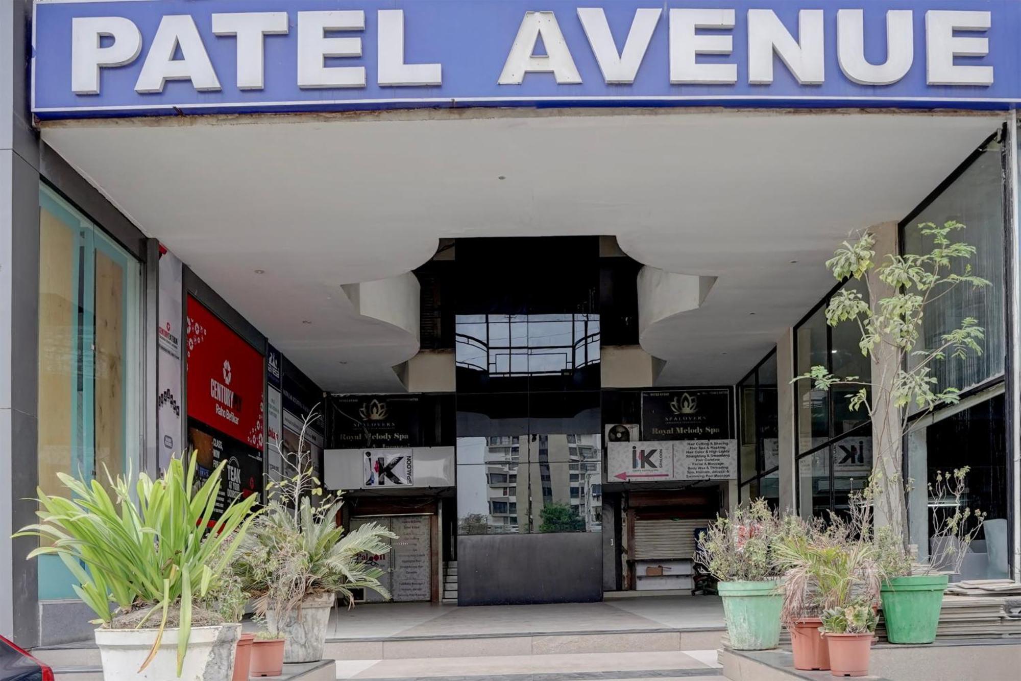 Hotel O Palak Palace Ahmedabad Exterior foto